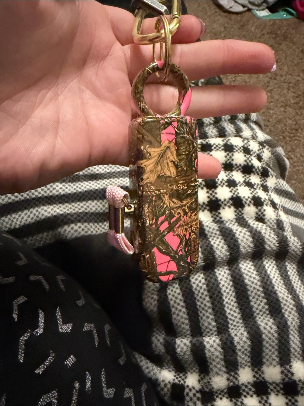 Pink & Brown Camo Keychain Pocket, it is an alarm - Picture 2 of 2